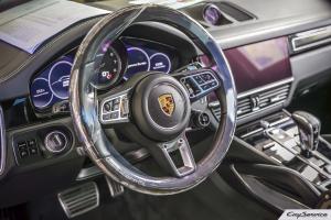 Кай Сервис. Внутреннее оборудование автомобилей Porsche. Работаем...