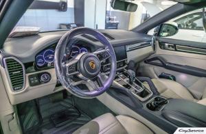 Кай Сервис. Внутреннее оборудование автомобилей Porsche. Работаем...