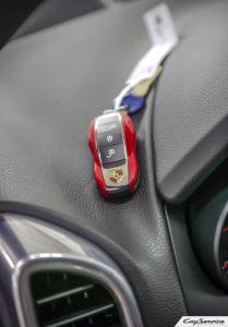 Кай Сервис. Внутреннее оборудование автомобилей Porsche. Работаем...