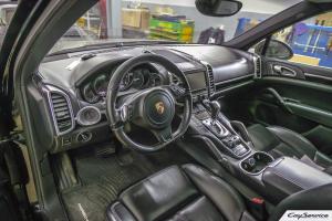 Кай Сервис. Внутреннее оборудование автомобилей Porsche. Работаем...