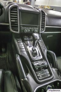 Кай Сервис. Внутреннее оборудование автомобилей Porsche. Работаем...