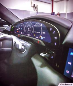 Кай Сервис. Внутреннее оборудование автомобилей Porsche. Porsche Taycan 4S