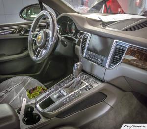 Кай Сервис. Внутреннее оборудование автомобилей Porsche. Работаем...