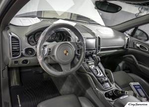 Кай Сервис. Внутреннее оборудование автомобилей Porsche. Работаем...
