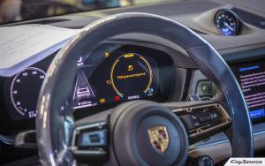 Кай Сервис. Внутреннее оборудование автомобилей Porsche. Работаем...
