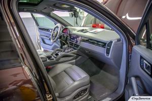 Кай Сервис. Внутреннее оборудование автомобилей Porsche. Работаем...