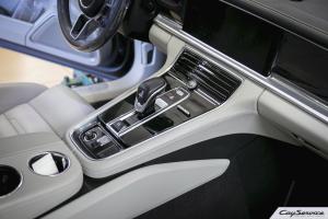 Кай Сервис. Внутреннее оборудование автомобилей Porsche. Работаем...