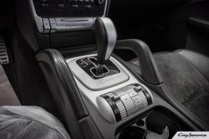 Кай Сервис. Внутреннее оборудование автомобилей Porsche. Работаем...