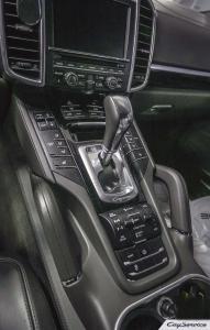 Кай Сервис. Внутреннее оборудование автомобилей Porsche. Работаем...