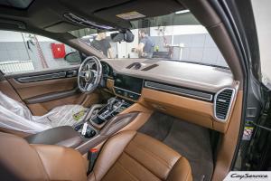 Кай Сервис. Внутреннее оборудование автомобилей Porsche. Работаем...