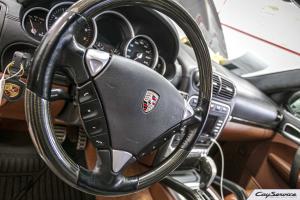 Кай Сервис. Внутреннее оборудование автомобилей Porsche. Работаем...