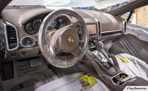Кай Сервис. Внутреннее оборудование автомобилей Porsche. Работаем...