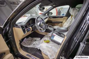 Кай Сервис. Внутреннее оборудование автомобилей Porsche. Работаем...