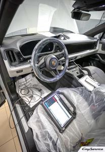 Кай Сервис. Внутреннее оборудование автомобилей Porsche. Работаем...