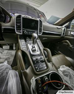 Кай Сервис. Внутреннее оборудование автомобилей Porsche. Работаем...