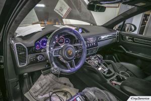 Кай Сервис. Внутреннее оборудование автомобилей Porsche. Работаем...