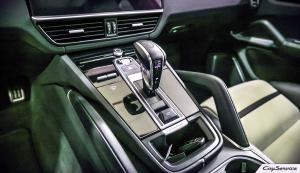 Кай Сервис. Внутреннее оборудование автомобилей Porsche. Работаем...