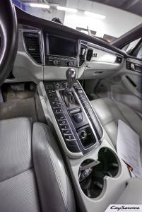 Кай Сервис. Внутреннее оборудование автомобилей Porsche. Работаем...
