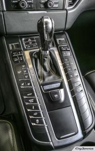Кай Сервис. Внутреннее оборудование автомобилей Porsche. Работаем...