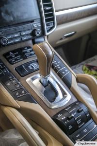 Кай Сервис. Внутреннее оборудование автомобилей Porsche. Работаем...