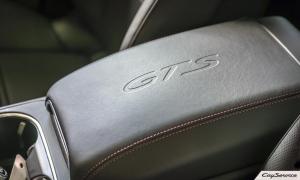 Кай Сервис. Внутреннее оборудование автомобилей Porsche. Работаем...