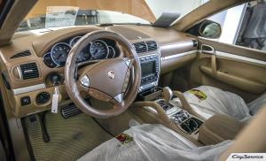 Кай Сервис. Внутреннее оборудование автомобилей Porsche. Работаем...