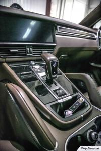 Кай Сервис. Внутреннее оборудование автомобилей Porsche. Работаем...
