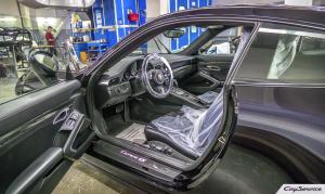 Кай Сервис. Внутреннее оборудование автомобилей Porsche. Работаем...