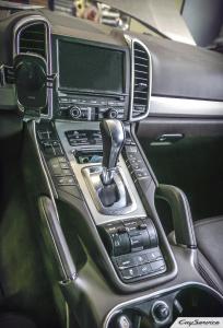 Кай Сервис. Внутреннее оборудование автомобилей Porsche. Работаем...