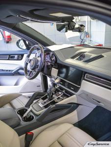 Кай Сервис. Внутреннее оборудование автомобилей Porsche. Работаем...