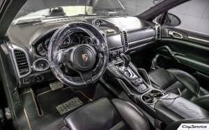Кай Сервис. Внутреннее оборудование автомобилей Porsche. Работаем...