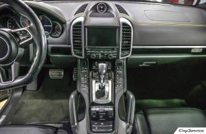 Кай Сервис. Внутреннее оборудование автомобилей Porsche. Работаем...