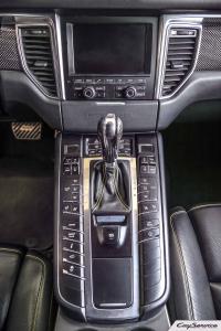 Кай Сервис. Внутреннее оборудование автомобилей Porsche. Работаем...