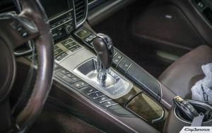 Кай Сервис. Внутреннее оборудование автомобилей Porsche. Работаем...