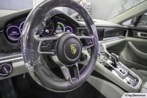 Кай Сервис. Внутреннее оборудование автомобилей Porsche. Работаем...