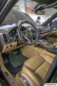 Кай Сервис. Внутреннее оборудование автомобилей Porsche. Работаем...